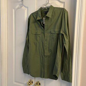 NWT J. Crew Mercantile Men’s Large Army Green Button Down Shirt